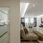 Appartamento Spacious 3-bedroom Near Airport *