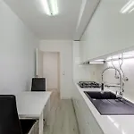 Spacious 3-bedroom Near Airport ליסבון