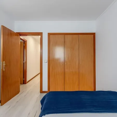 Spacious 3-bedroom In * Lissabon