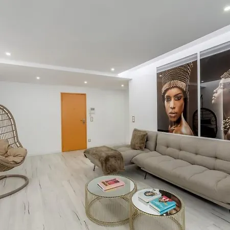 Spacious 3-bedroom In Лиссабон