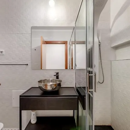 Апартаменты Spacious 3-bedroom In *